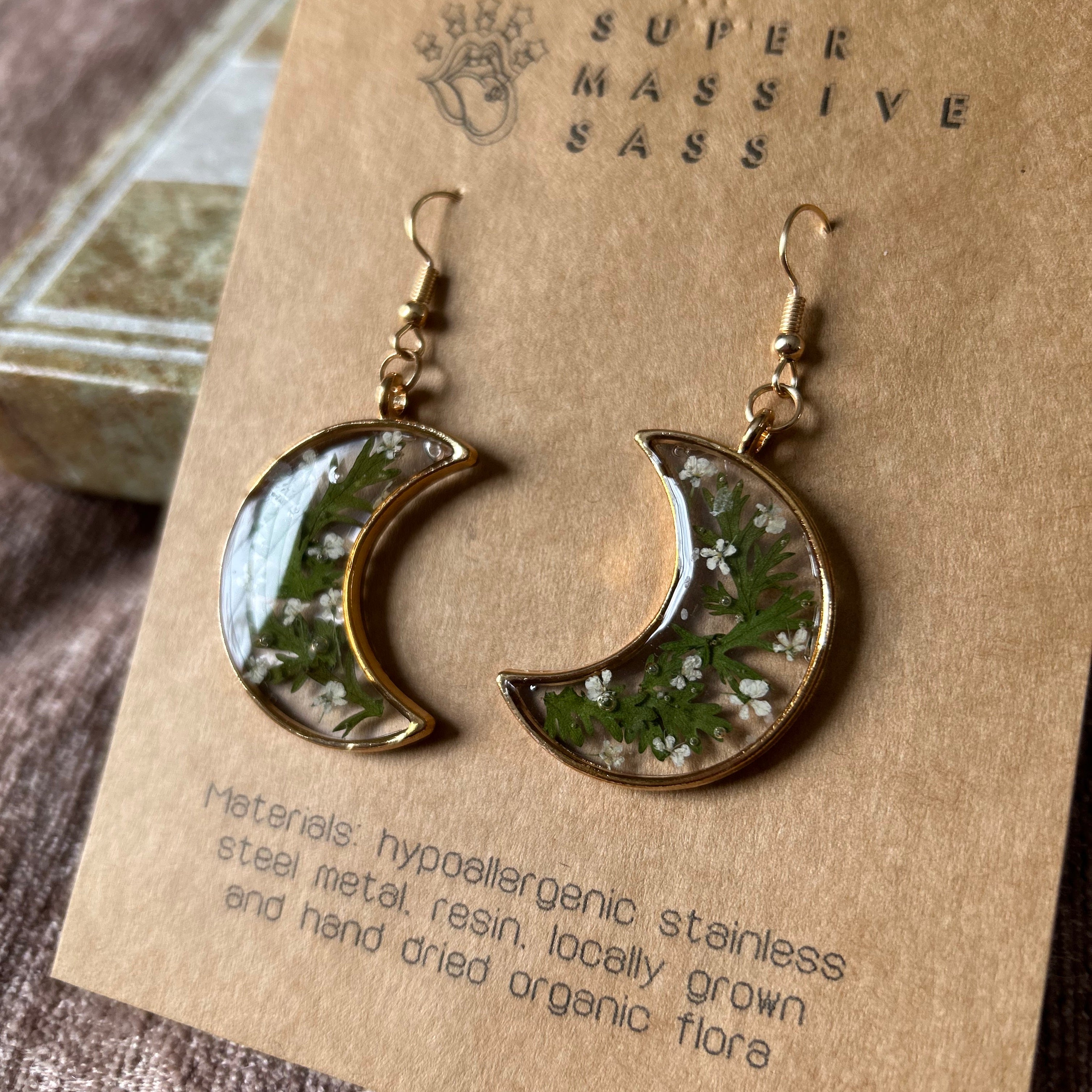 Floral Resin Crescent Moon Earrings | LUX & IVY